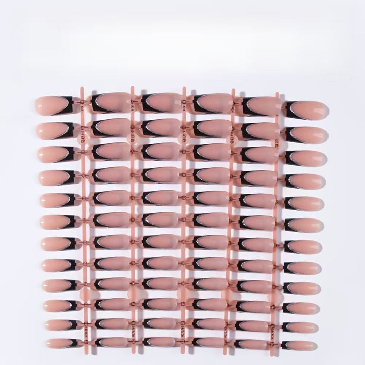 High-quality silver glossy press-on nails. Women's artificial nails for dazzling nail art & beauty.