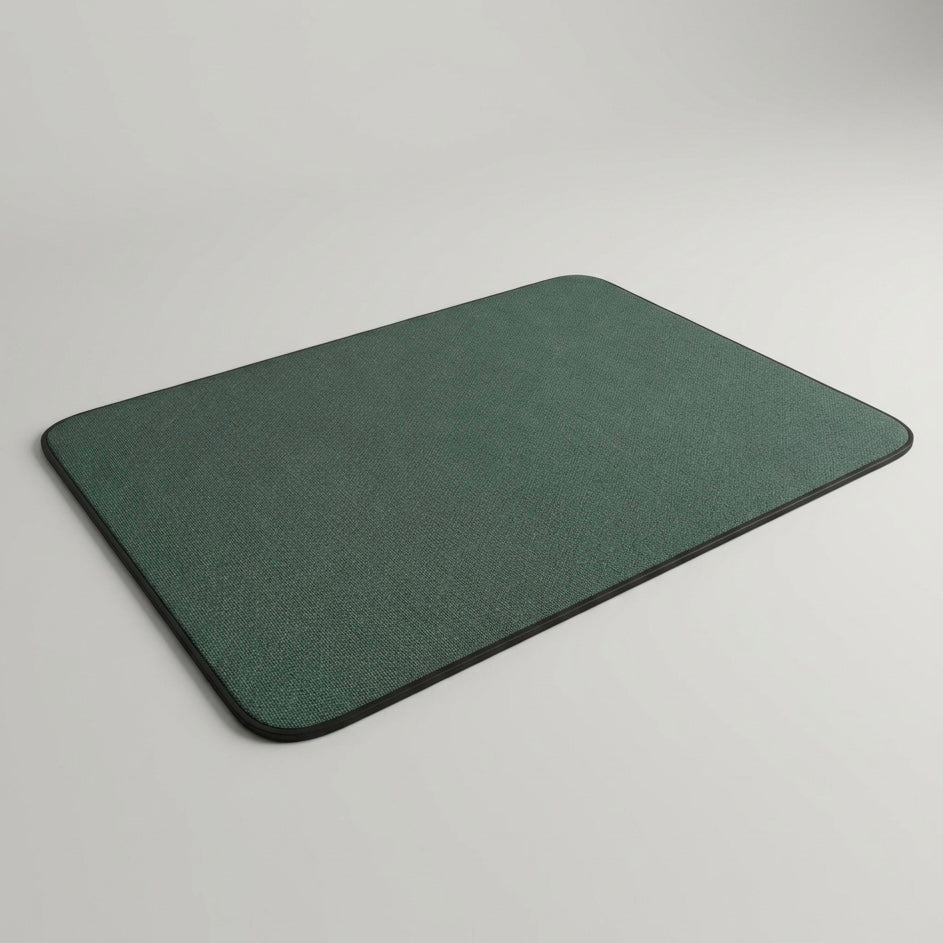 Elegant non-slip bath mat, quick-drying and super absorbent, enhancing bathroom decor and ensuring comfort.
