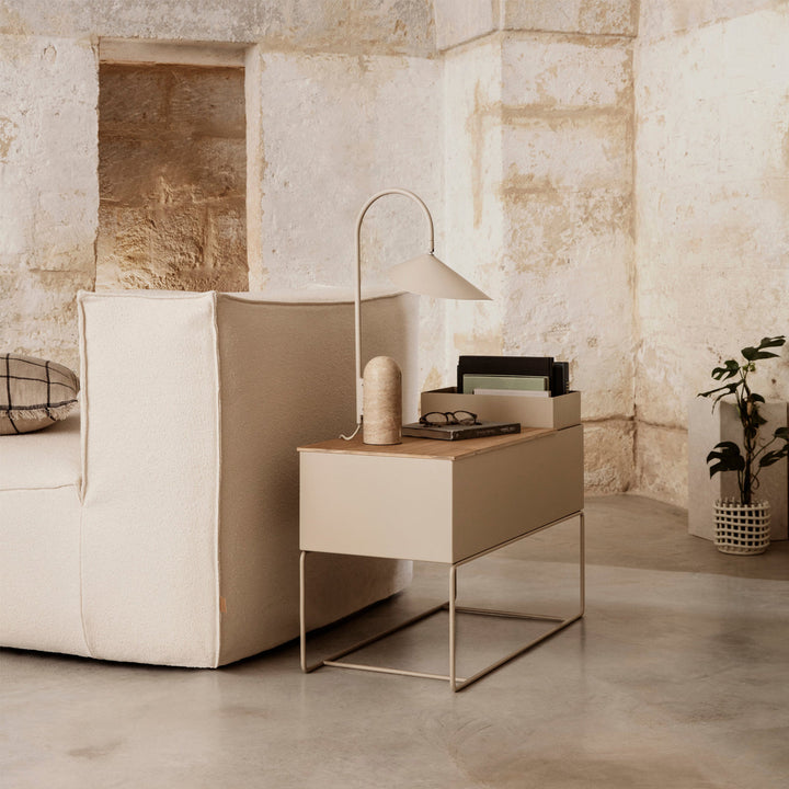 Sleek Reyaris arch table lamp, contemporary design, ideal for modern homes.