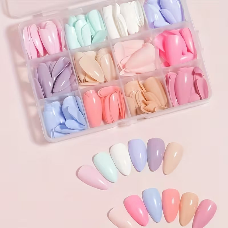 Salon-quality unisex nail art tip kit for DIY manicures. Includes various false nails & accessories.