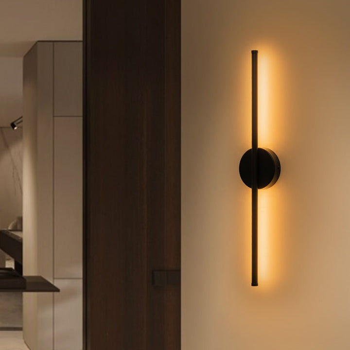 Energy-efficient modern LED wall sconce, black & silver finish, ideal for indoor lighting.