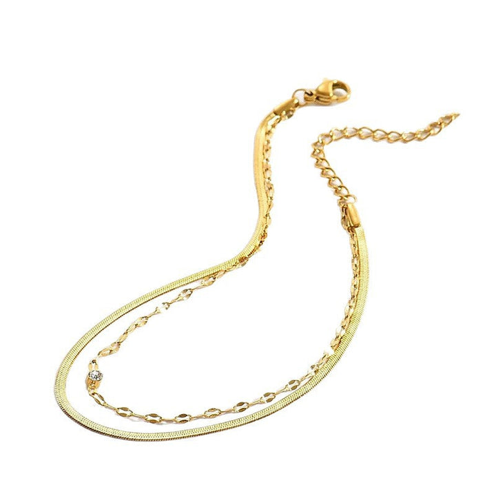 Dainty minimalist chain anklet, a subtle silver foot jewelry for women, ideal for everyday summer wear.