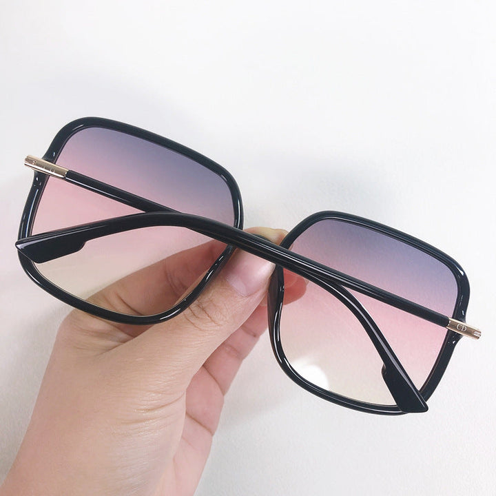 Lightweight unisex square sunglasses, comfortable fashion shades with full UV protection for daily wear.