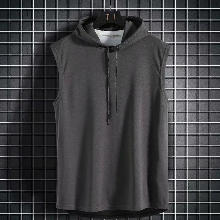 Comfortable men's sleeveless athletic hoodie, essential gym wear for intense training sessions.