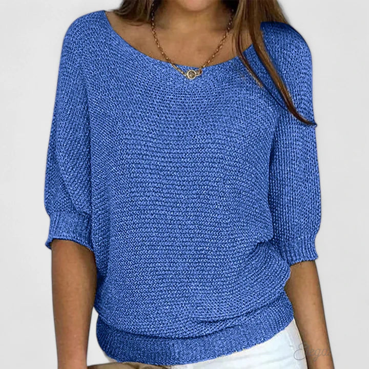 Classic women's comfortable knit pullover jumper, a warm & soft long-sleeve sweater for everyday wear.