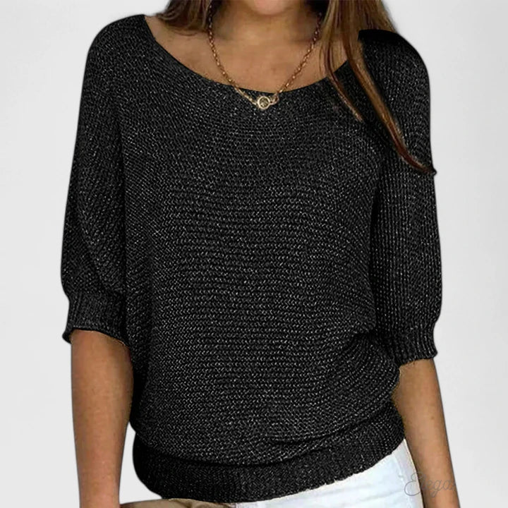 Stylish women's long-sleeve knit pullover jumper, a soft & comfortable sweater for versatile autumn looks.