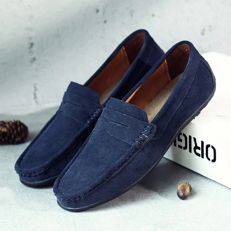 Elegant men's dress loafers, combining formal style with comfortable slip-on design. Ideal for professional looks.