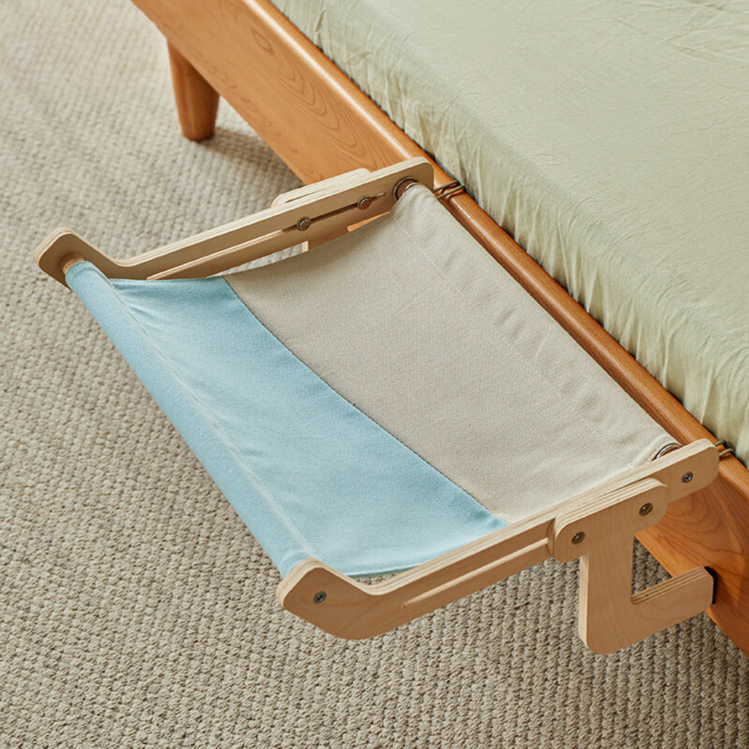 Feline pet haven: a comfortable, washable cat hammock for stylish, space-saving living.
