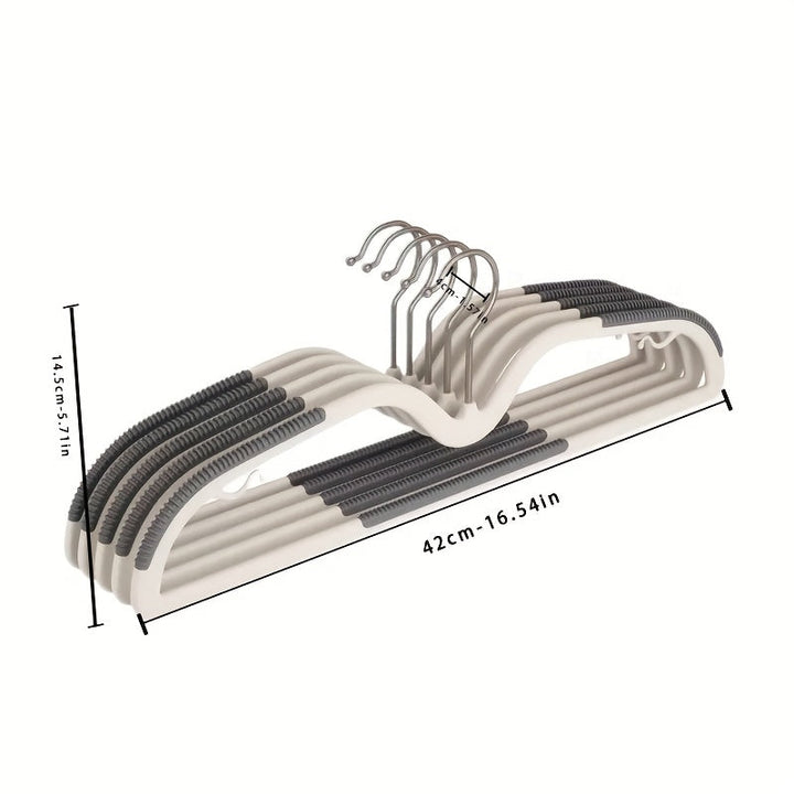 Innovative rotating design non-slip hangers for easy access and optimized closet organization.
