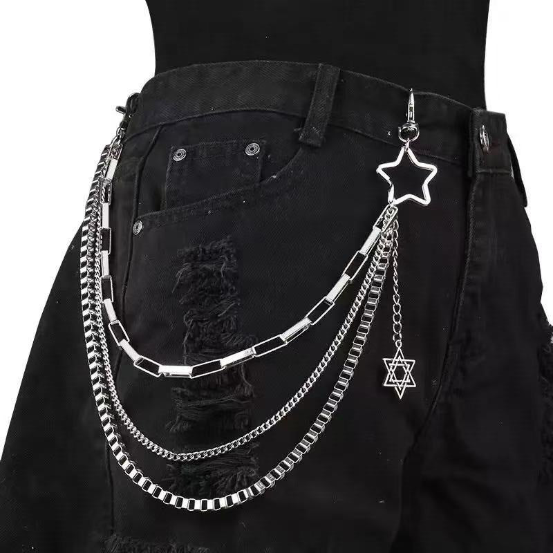 Shimmering star pendant chain, a trendy and stylish gift for bags or keys.