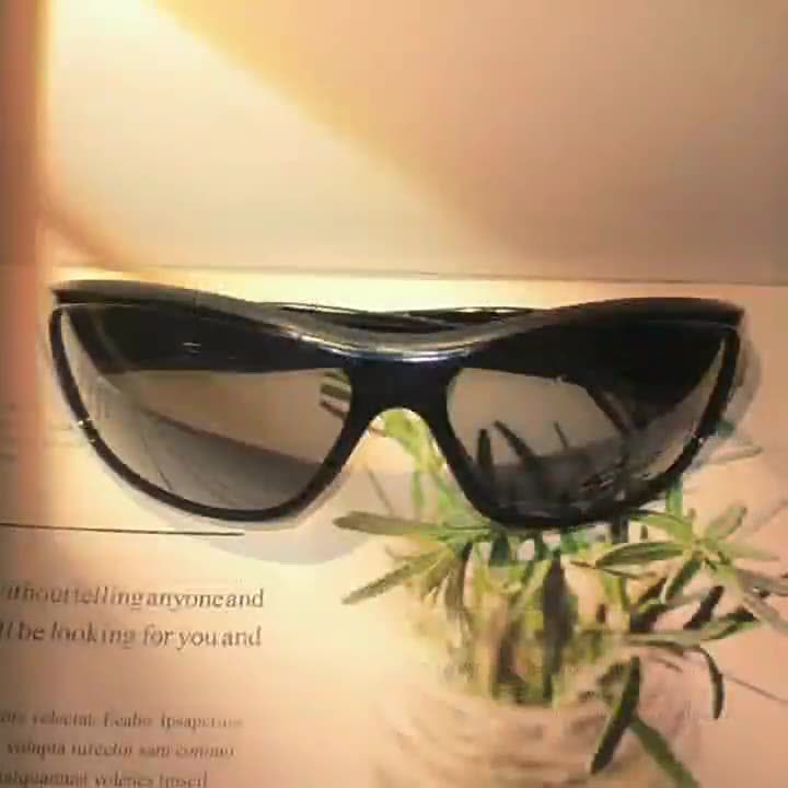 Sporty unisex polarized sunglasses for active outdoor adventures, reducing glare and enhancing vision.