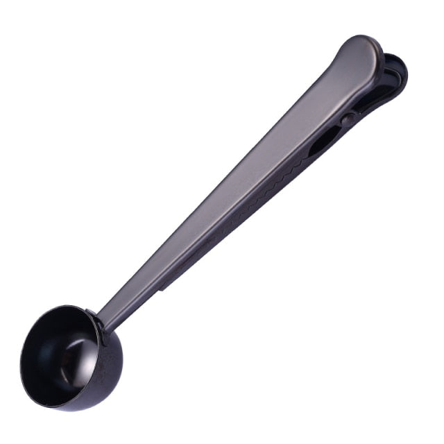 Must-have stainless steel coffee accessory: Measuring spoon and bag clip for coffee enthusiasts & fresh beans.