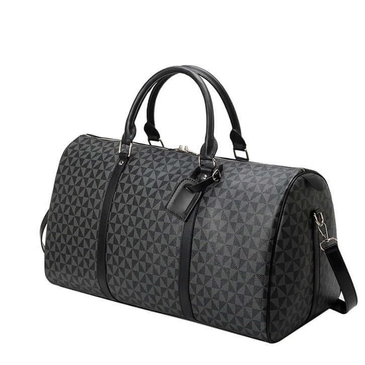 Versatile beige men's travel duffel bag; functional weekend bag, ideal for short trips.