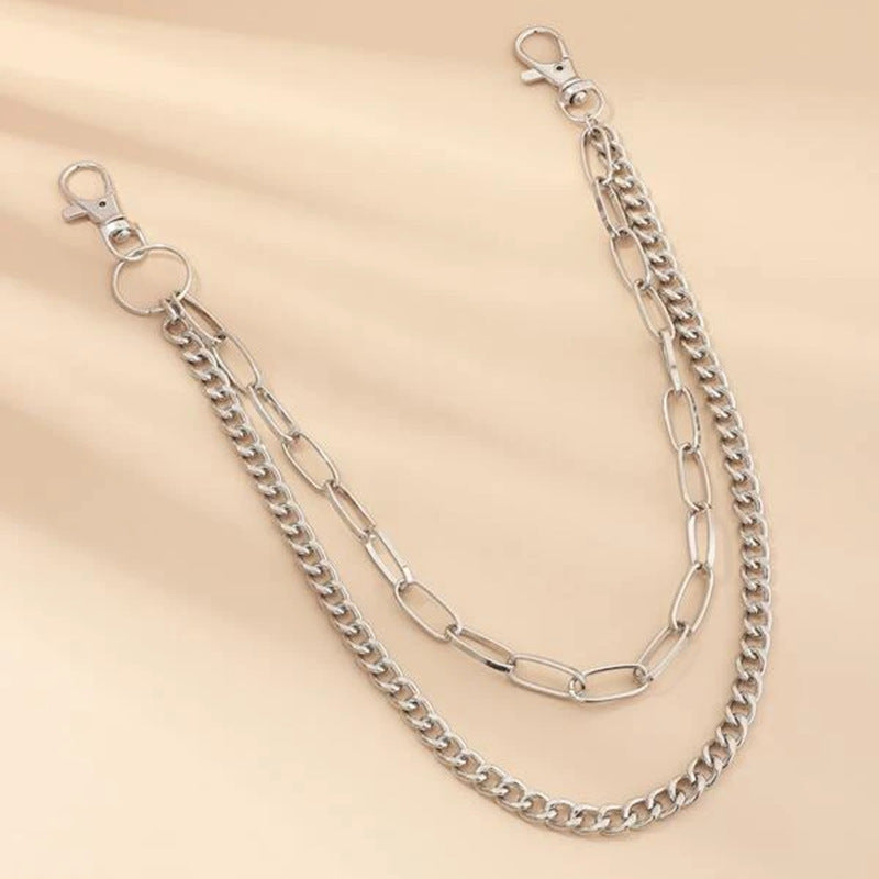 Unisex metal chain accessory in gold for pants, a trendy waist chain for stylish outfits.