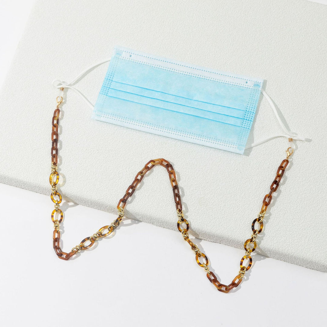 Elegant metal glasses chain, secure strap for eyewear. Stylish and practical accessory for men & women.