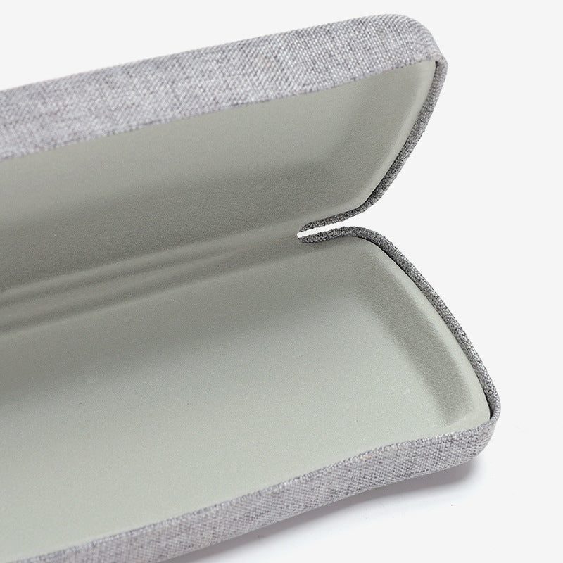 Chic unisex eyewear protection case. Ideal for glasses & sunglasses. Stylish, compact, durable.