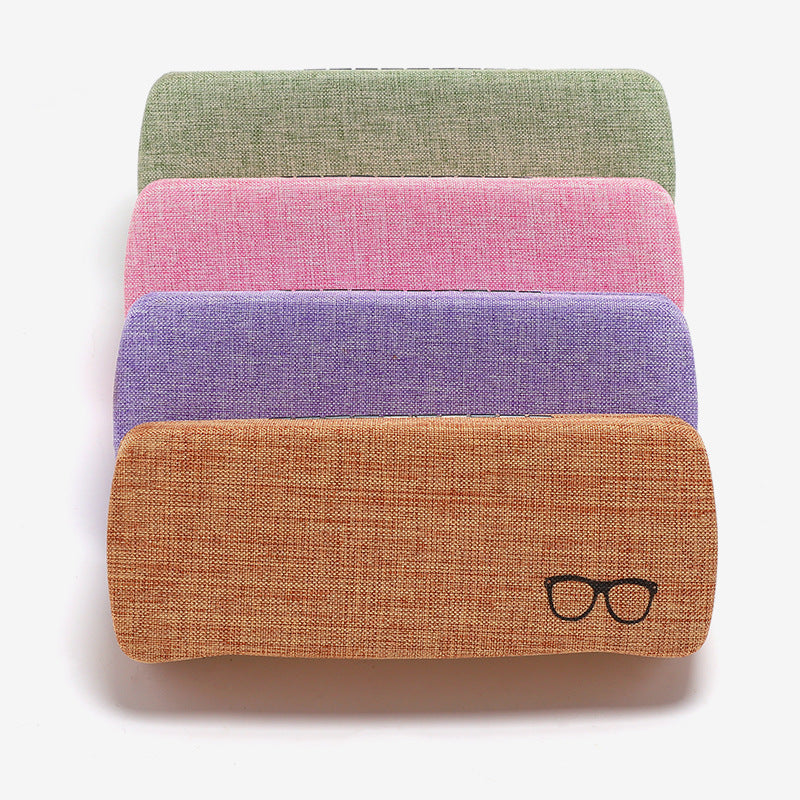 Protective eyewear glasses case for men & women. Stylish, durable, compact, ideal for sunglasses travel.