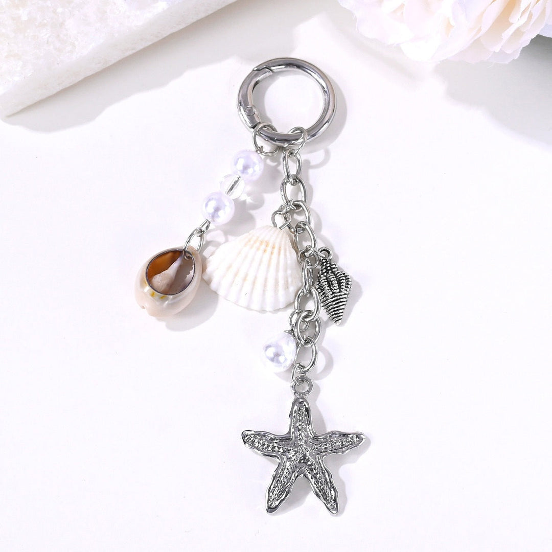 Practical nautical star key holder. Unisex bag charm for all keys, maritime style.
