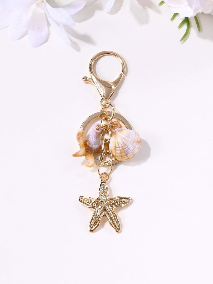 Unisex nautical star keychain; stylish key holder and bag charm for ocean lovers.