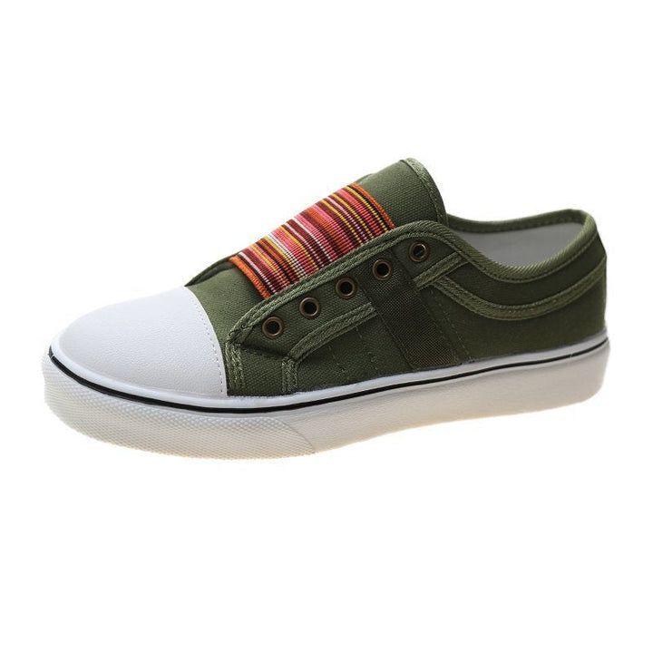 Comfortable women's fashion sneakers, ideal for everyday wear. Modern casual footwear for spring, summer, & autumn.
