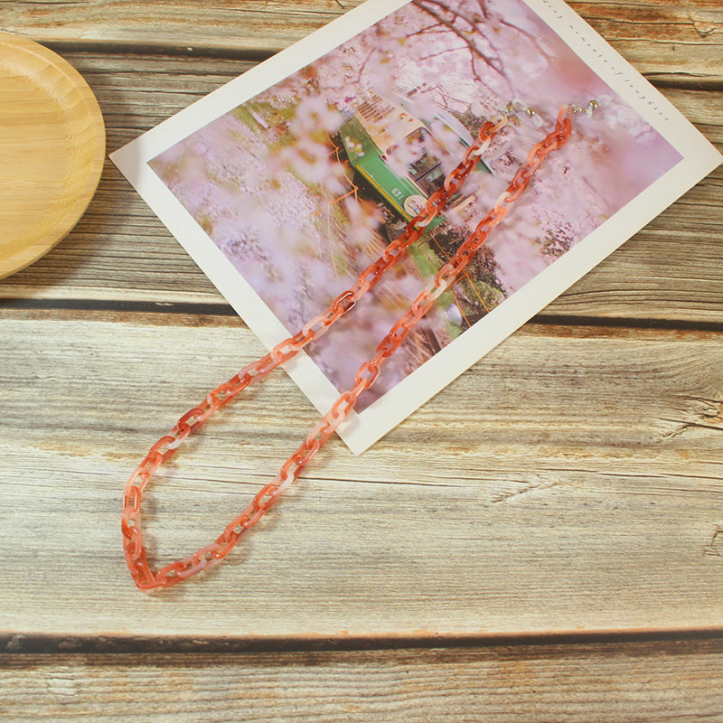Chic daily wear glasses chain, a secure and stylish holder for women's eyeglasses.