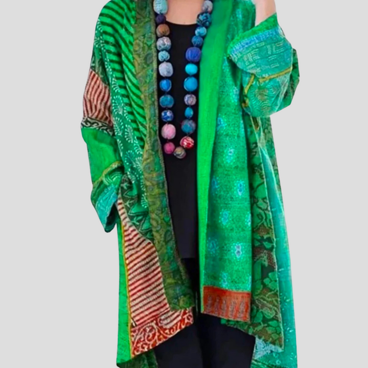 Casual chic women's open-front cardigan. Stylish long-sleeve knit, perfect for versatile layering and elegant everyday fashion.
