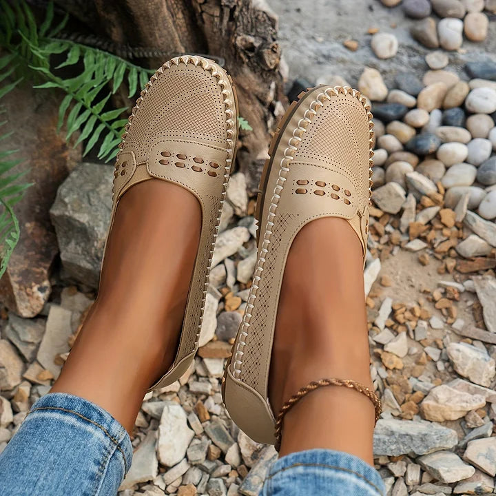 Soft & supportive women's slip-on flats, providing orthopedic comfort for active lifestyles.
