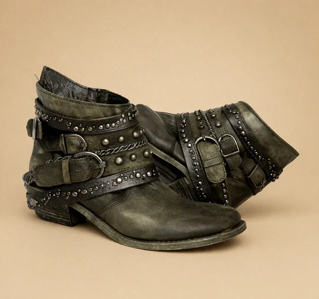 Fashionable women's pointed toe cowboy boots. Stylish western ankle boots with comfortable block heel for casual outings.