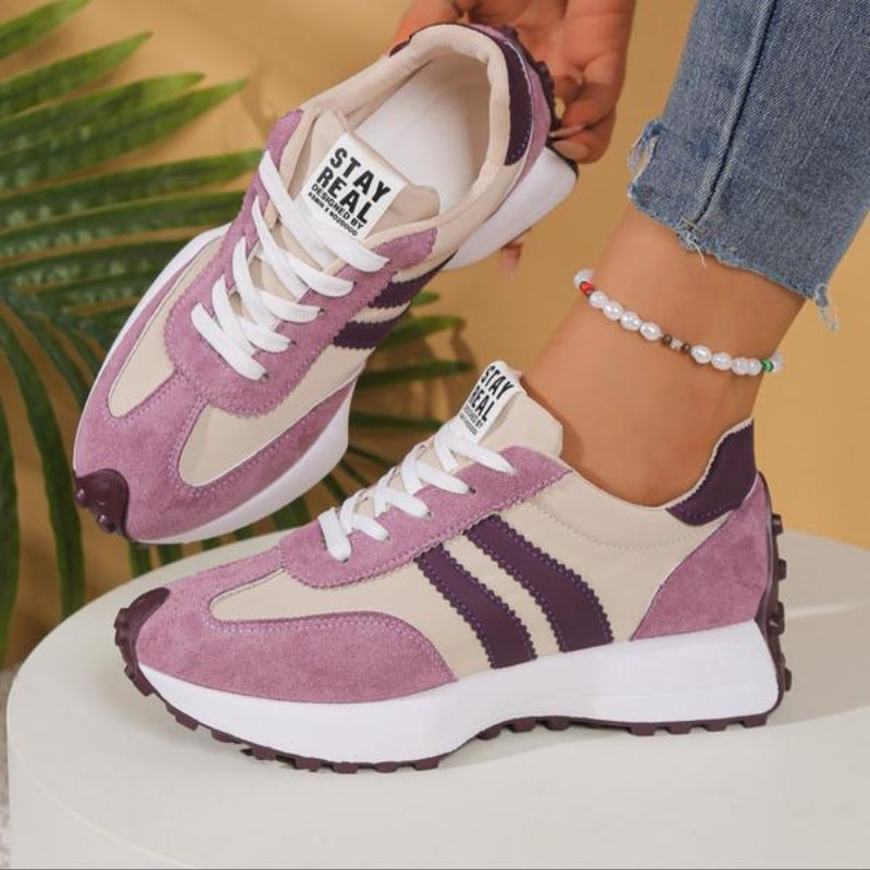 Women's fashion platform sneakers with a bold retro look, enhancing any casual ensemble with street trainers.