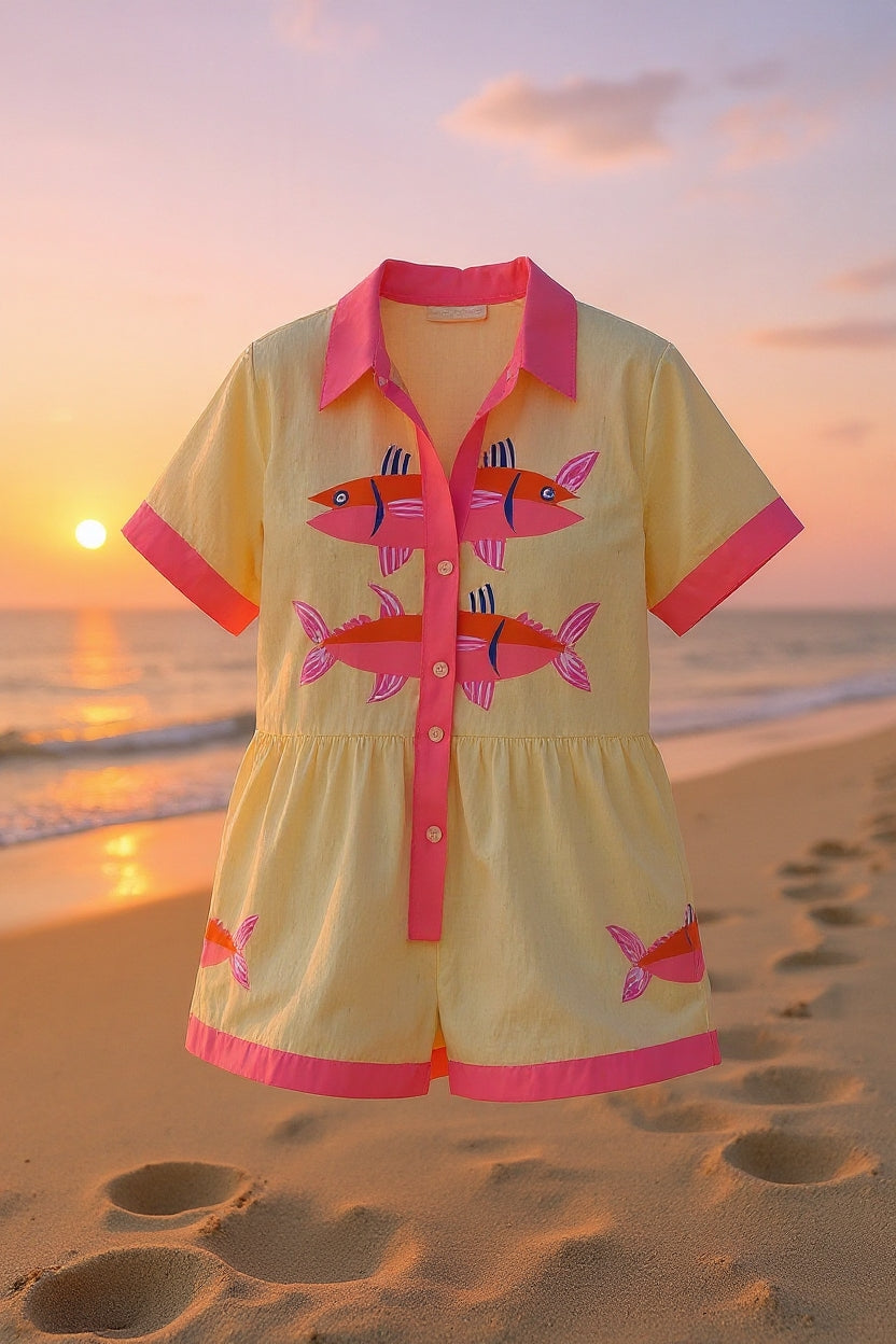 Versatile women's two-piece shorts set, perfect for summer casual wear, stylish holidays, or comfortable resort fashion.