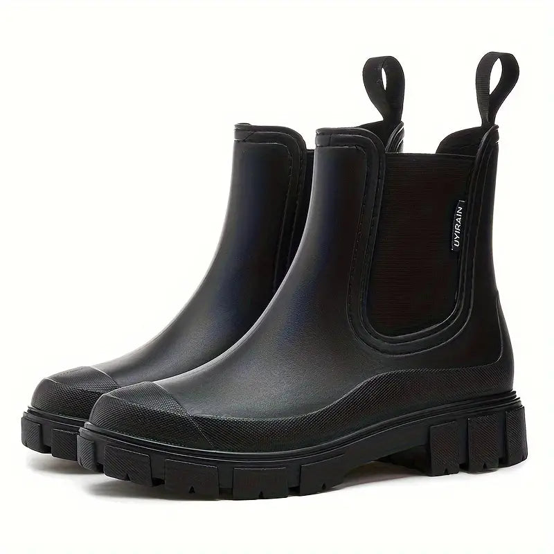 Versatile & stylish women's waterproof boots. Ideal for any wet weather, offering trendy fashion and durability.