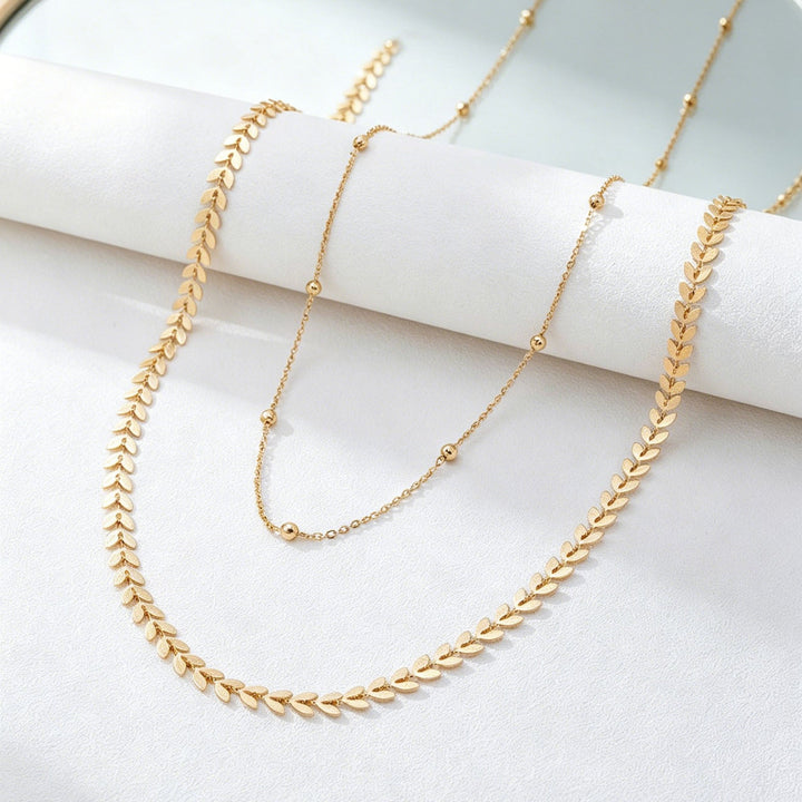 Stylish metal chain wallet accessory for an edgy, trendy punk look. Perfect unisex addition to festival fashion.