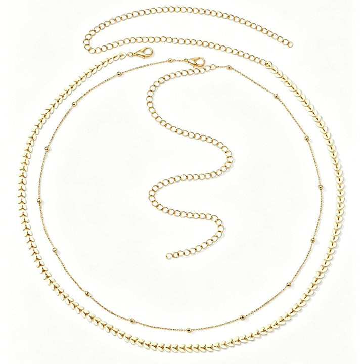Durable metal chain wallet accessory, a trendy unisex piece ideal for streetwear, punk fashion, or daily use.
