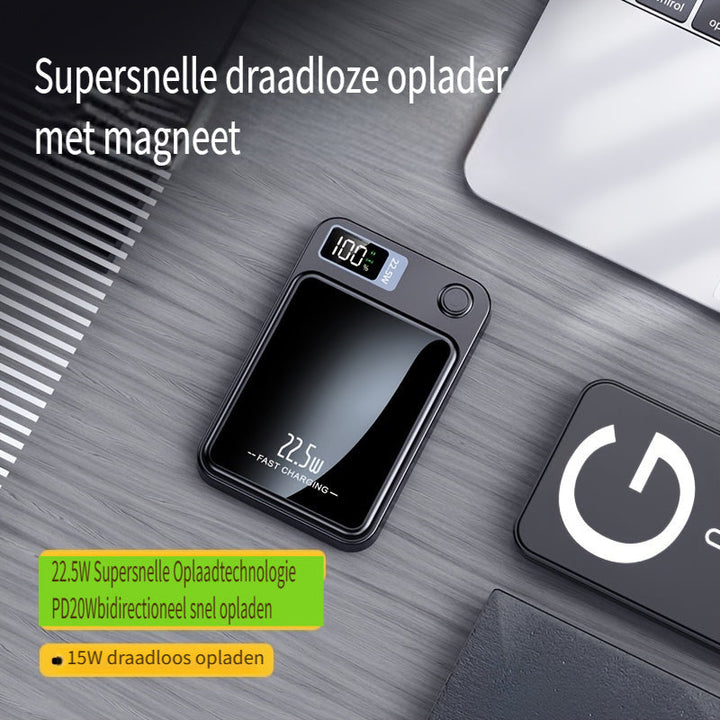 10000mAh magnetic power bank, essential travel accessory for fast wireless phone charging on the go.
