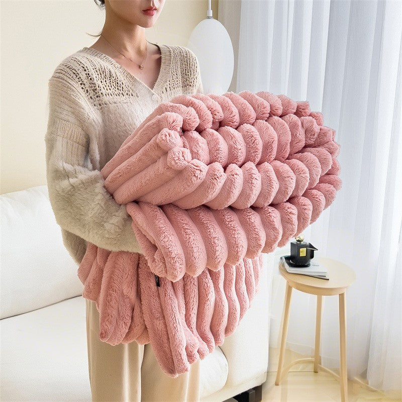 Women's ultra-soft 3D textured cuddle blanket, a cozy and warm plush throw for home.