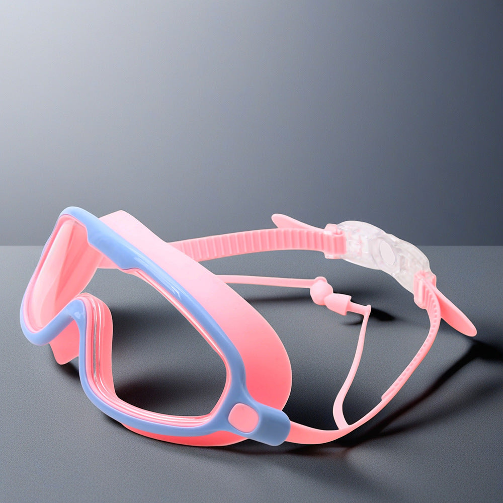 Never fog up with this anti-fog unisex dive mask. Wide view lens provides ultimate clarity & comfort.
