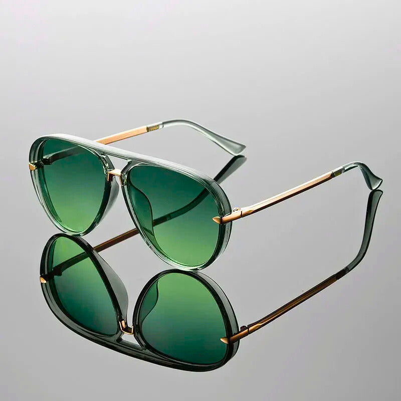 Unisex aviator sunglasses with double bridge design. Stylish metal frame for fashion & eye protection.