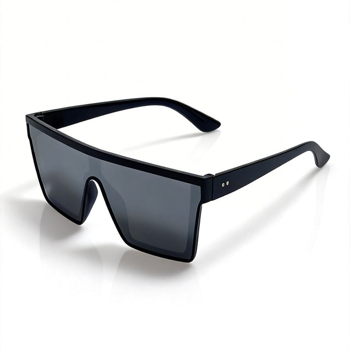 Fashionable unisex bold rectangle sunglasses, a chic eyewear accessory providing essential UV protection.