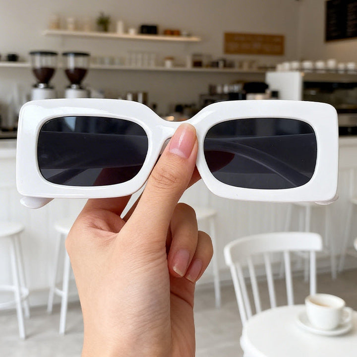 Unisex bold square retro sunglasses for ultimate summer style. Durable, modern eyewear with essential UV protection.