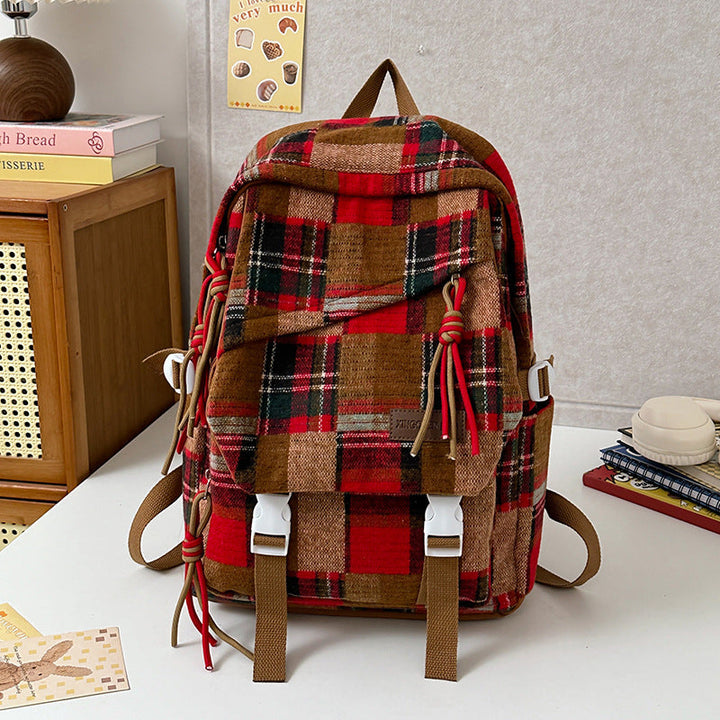 Classic checked pattern unisex backpack, ideal as a school bag, travel bag, or daily carry. Durable & versatile.