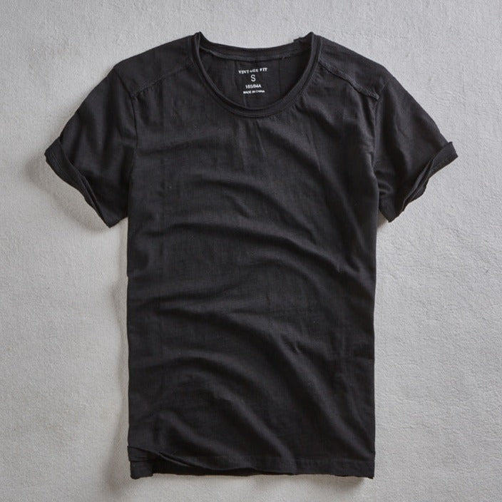 Unisex crew neck t-shirt in soft cotton, perfect for everyday comfort and casual style.