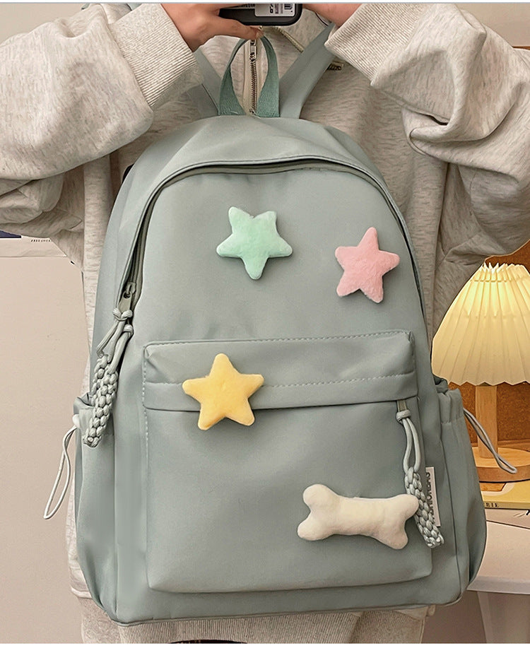 Durable unisex star backpack, ideal for school, travel, or everyday use, a versatile and cute accessory.