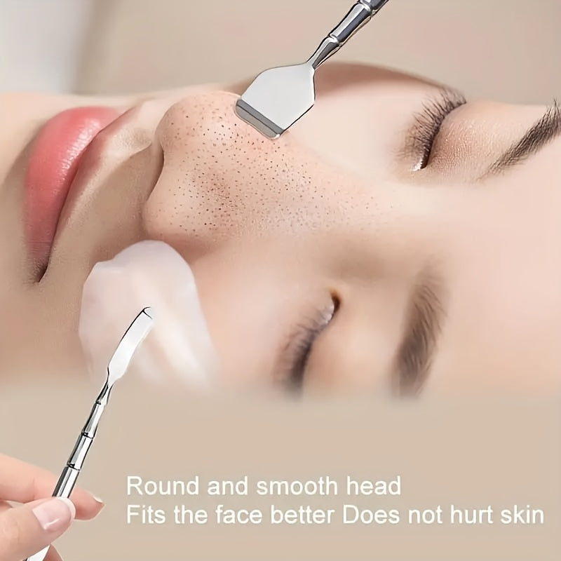 Double-ended blackhead tool for targeted pore cleansing and exfoliation at home.