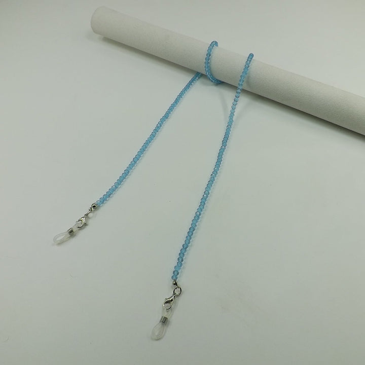 Elegant crystal eyewear chain holder, practical and fashionable accessory.