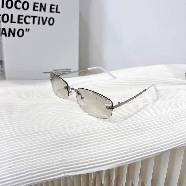 Protective sunglasses featuring a durable metal frame & elegant design for everyday wear.