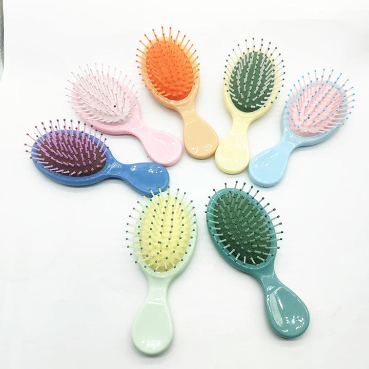 Ergonomic hair comb for comfortable, effortless detangling & styling, suitable for daily use.