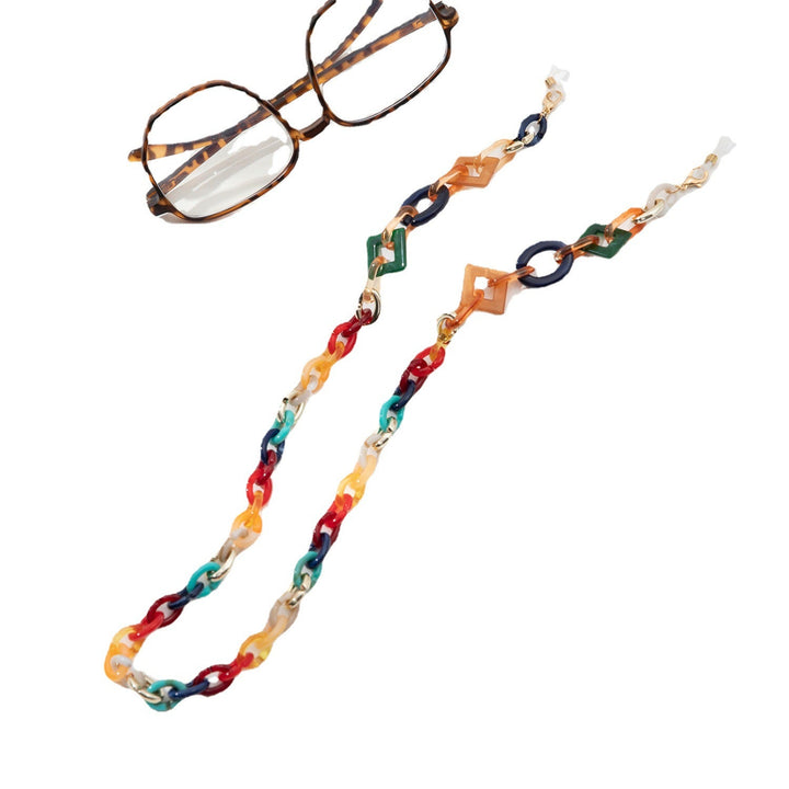 Trendy eyewear lanyard, a versatile glasses necklace & sunglasses strap for daily fashion.