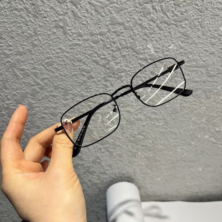 Elegant square frame vision accessories, adding sophistication to your look.