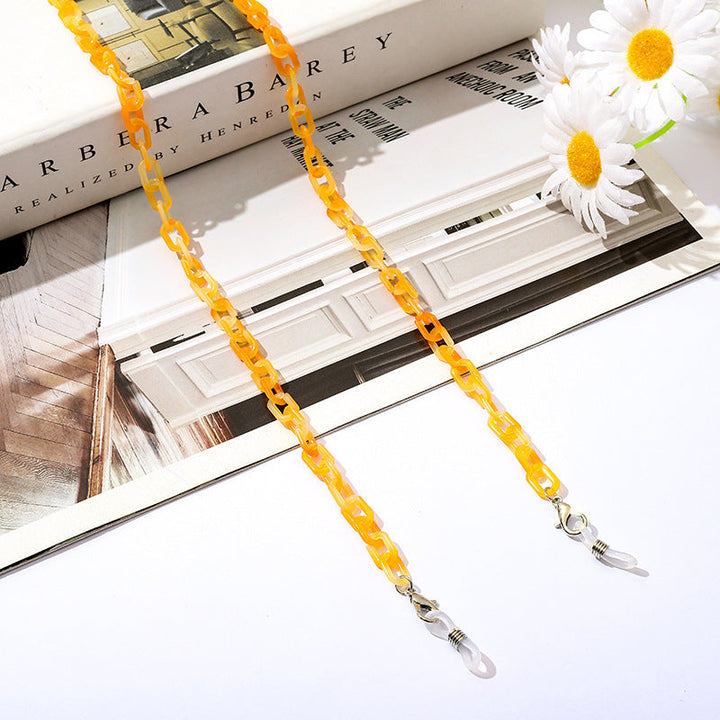 Sleek unisex design clip clasp chain, essential for glasses and mask security.