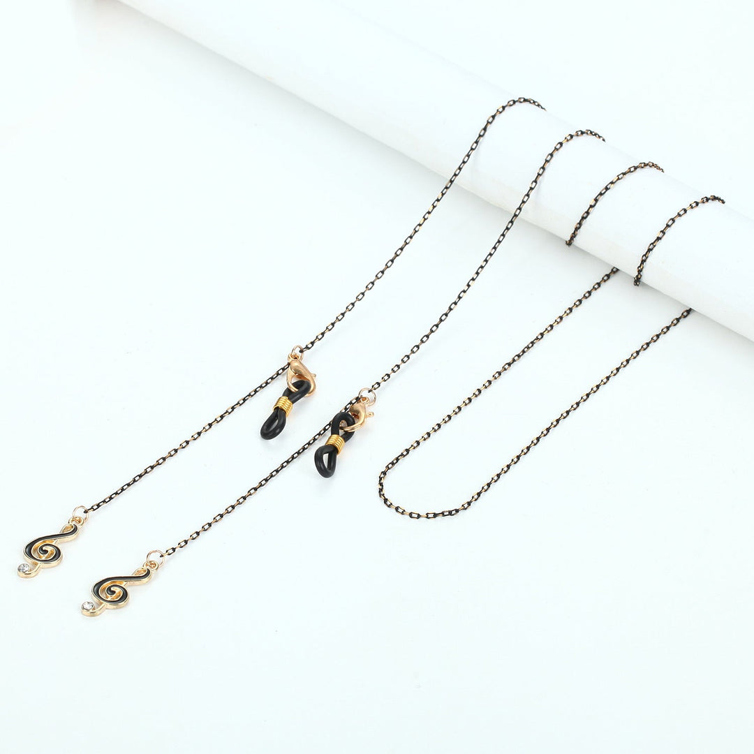 Thoughtful gift: a fashionable glasses holder necklace with an elegant charm for any occasion.